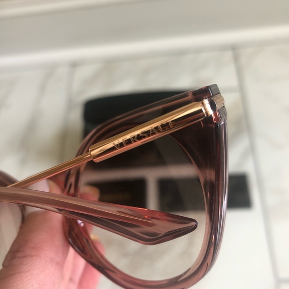 🔥NEW VERSACE SUNGLASSES 🔥 - Picture 10 of 12